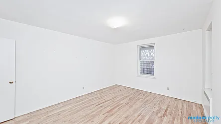 Rented by Moda Realty