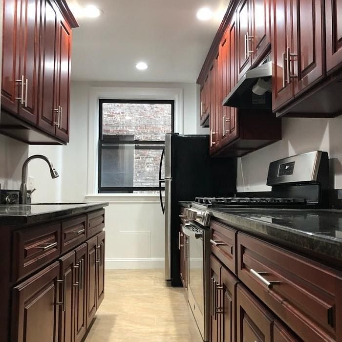 1st image of 508 Van Cortlandt Park Ave #Ll1