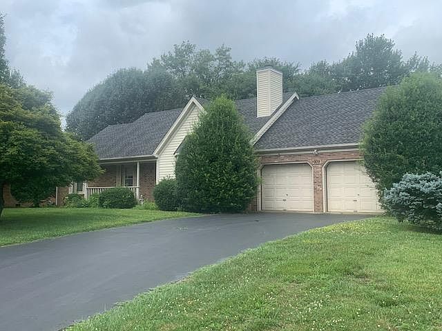 1st image of 909 Pepperidge Dr