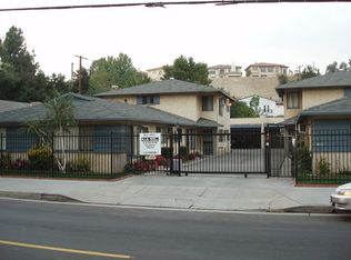 8813 Fenwick St, Sunland, CA 91040