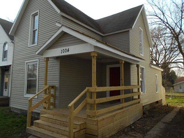 1st image of 1004 Hudson St