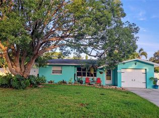 12176 Croft Dr, Largo, FL 33774