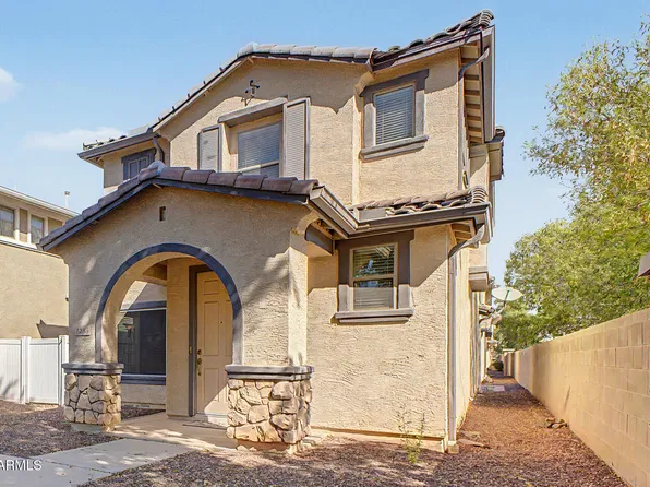 1385 S JOSHUA TREE Lane, Gilbert, AZ 85296