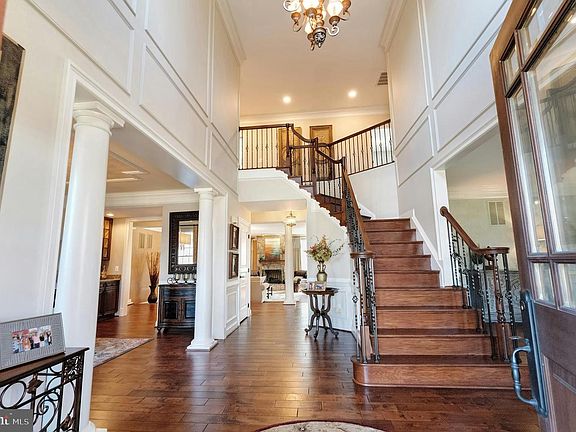 5th image of 19746 Willowdale Pl