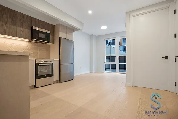 Rented by Jankos Group LLC | media 1