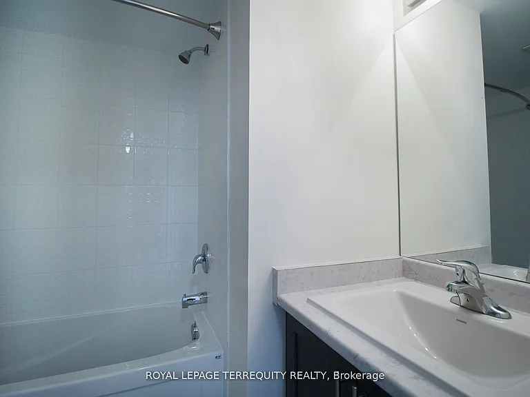 8 D Lookout Dr — Photo 17