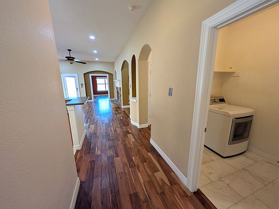 4th image of 4701 Tina Dr