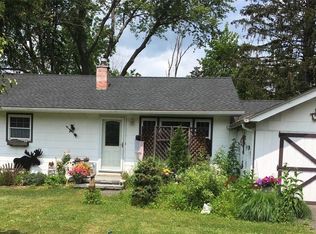 4 Merriewold Ln N, Monroe, NY 10950