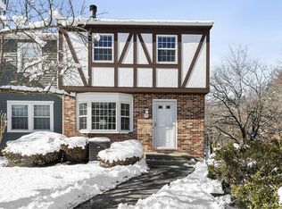 Hitchinpost Green, Chelmsford, MA 01824