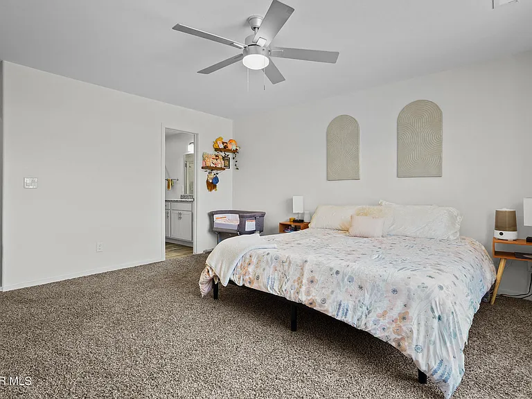 15220 Apex Ct — Photo 24