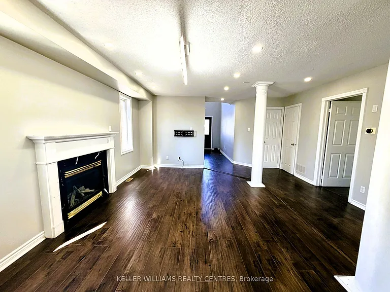 53 Stollar Blvd #UPPER — Photo 17