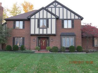 6711 Pinewood Pl, Dayton, OH 45459