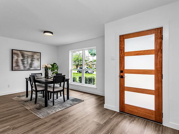 4th image of 2112 Cornell Dr