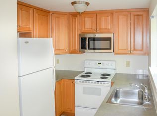 1720 N 38th St, Seattle, WA 98103