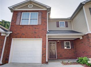 117 Avalon Dr, Calhoun, GA 30701