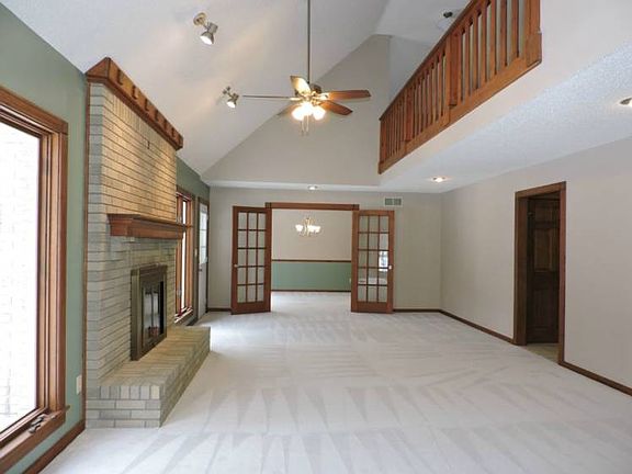 3rd image of 6115 Briarwood Ct