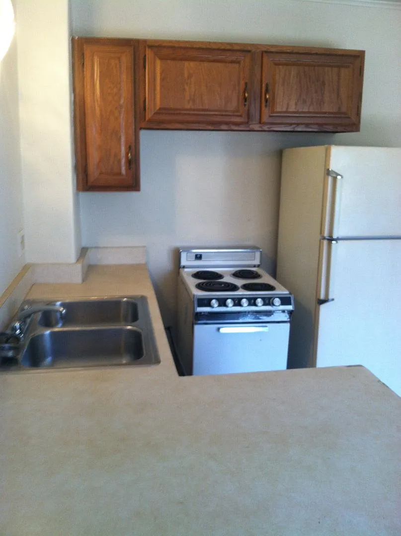 178 Brown Street — Photo 3