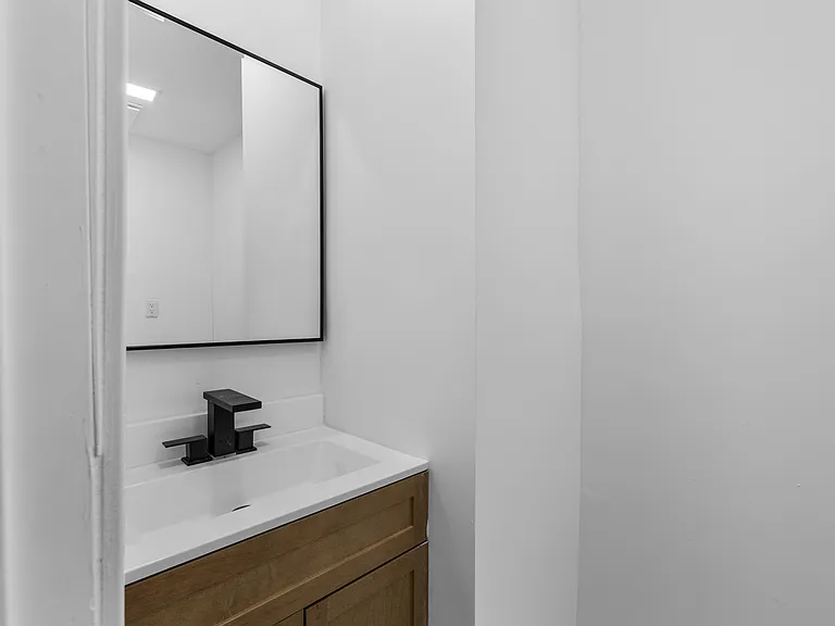 115 Rafael Blvd NE — Photo 6