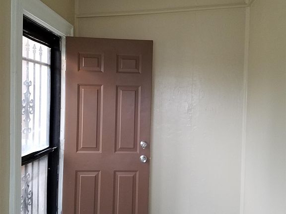 4th image of 4900 Brooklyn Ave