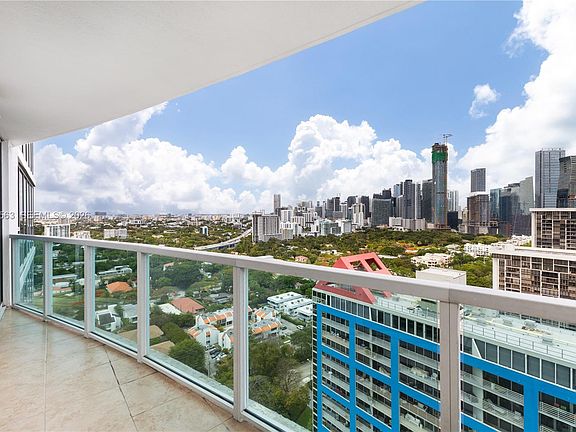 3rd image of 2101 Brickell Ave APT 2302