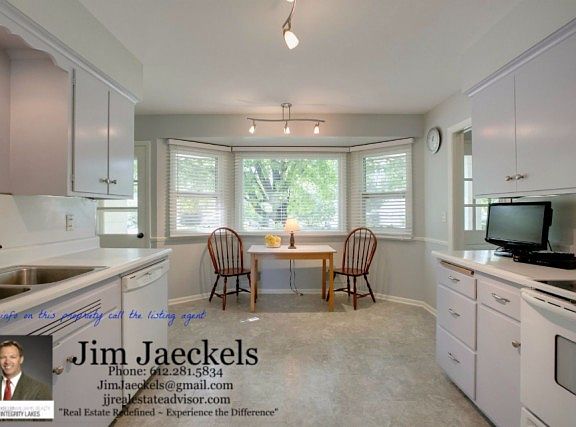 5th image of 4900 Aspasia Ln
