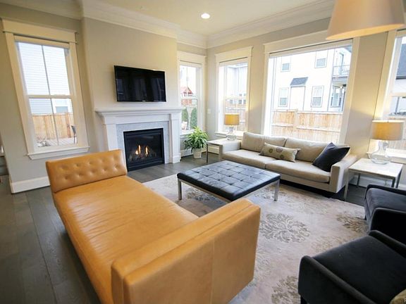 3rd image of 8884 E 51st Ave