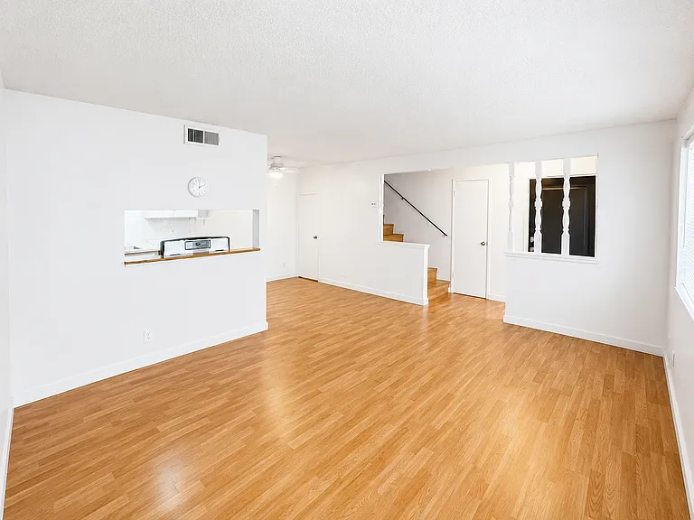 1268 Casita Dr #2 — Photo 4