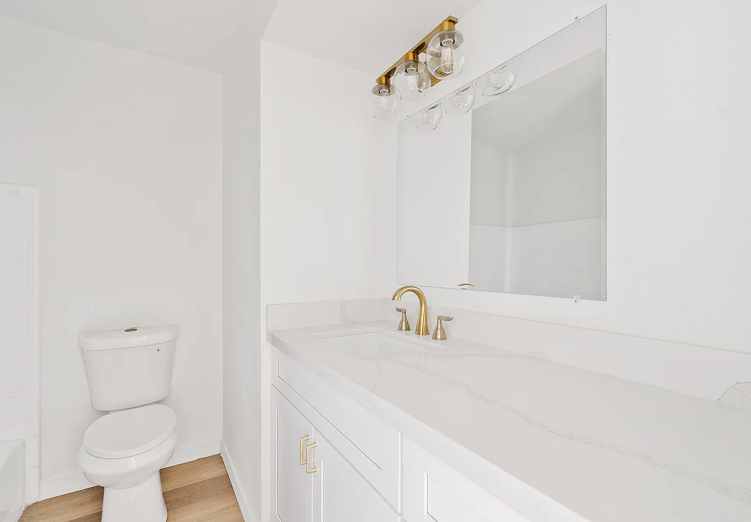 1 bed, 800 sqft, $700 — Photo 1