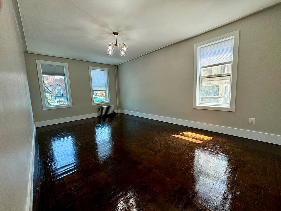 1st image of 3178 34th St #2A