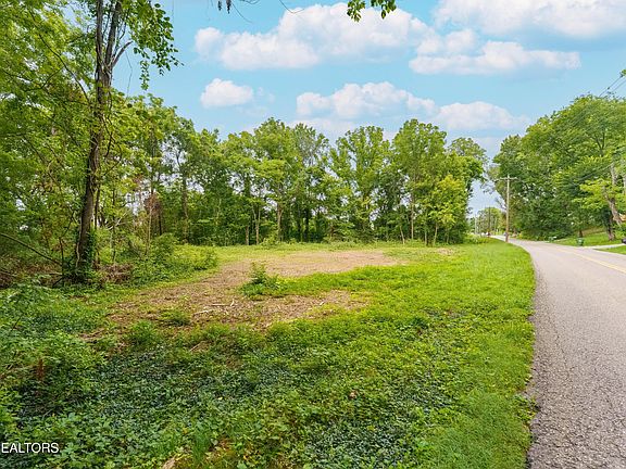 2nd image of 0 Old Knoxville Pike Lot 1R