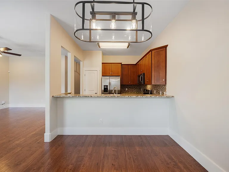 1007 Taulbee Ln #E — Photo 5