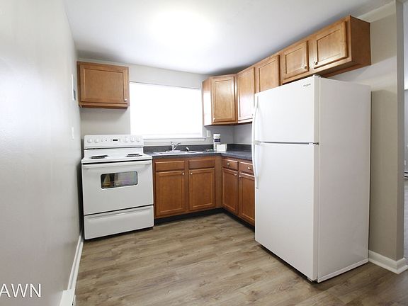 2nd image of 617 N White Horse Pike APT 4