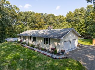 97 Cedar Hill Rd, Guilford, CT 06437