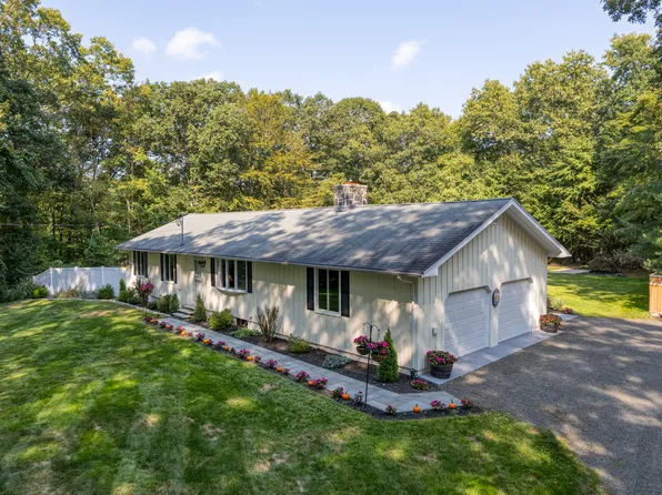 97 Cedar Hill Road, Guilford, CT 06437