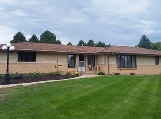 311 E Ellsworth Ave, Plainview, NE 68769