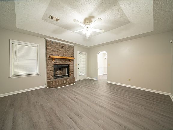 4th image of 6110 Joyner Ct