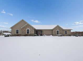 67354 Kensington Dr, Goshen, IN 46526