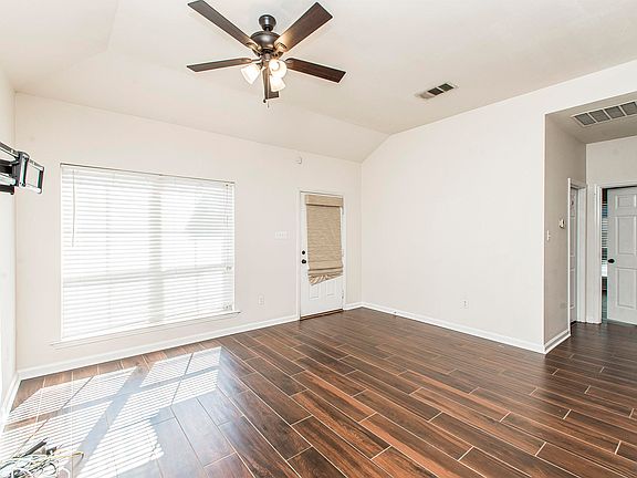5th image of 11433 Ashwood Ct