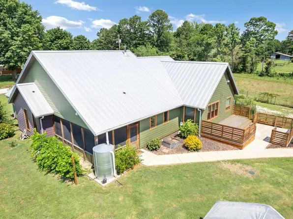 3172 N Hayes Welding Rd, Fayetteville, AR 72703
