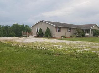 6161 Pike 18, Curryville, MO 63339