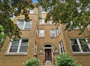 4417 N Malden St #1S, Chicago, IL 60640