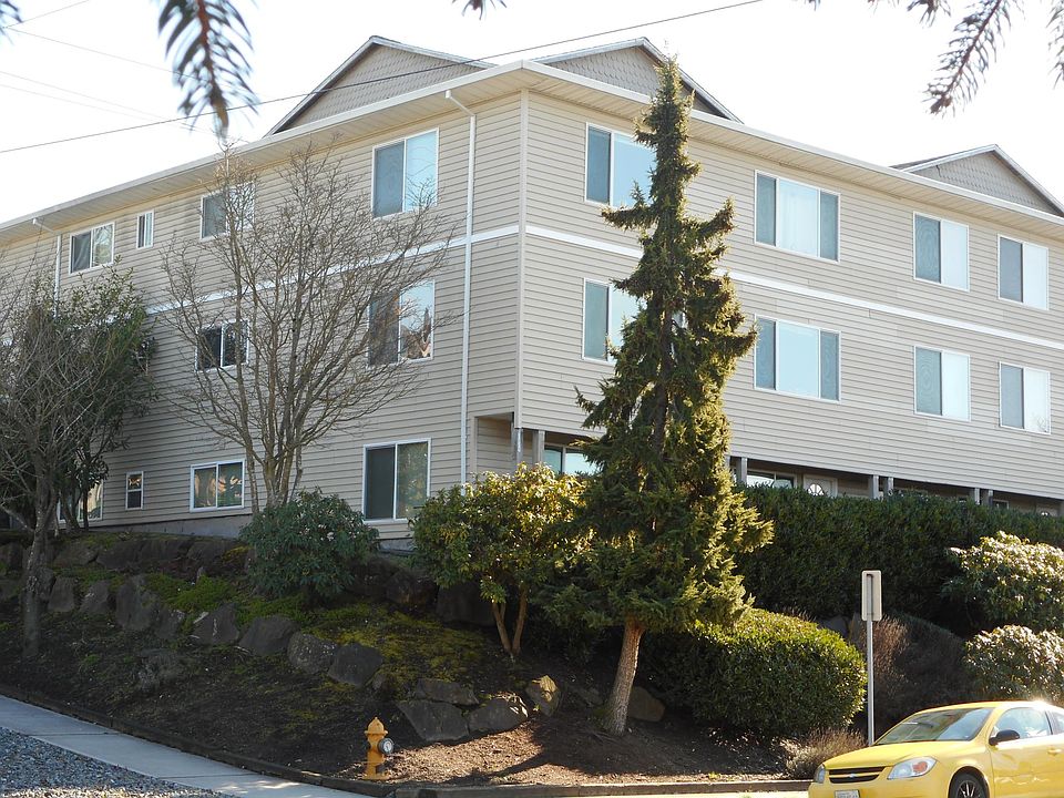 1st image of 2405 Grand Ave APT 8