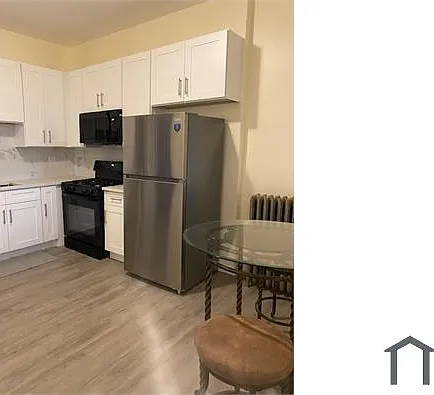 7442 S Langley Ave — Photo 3