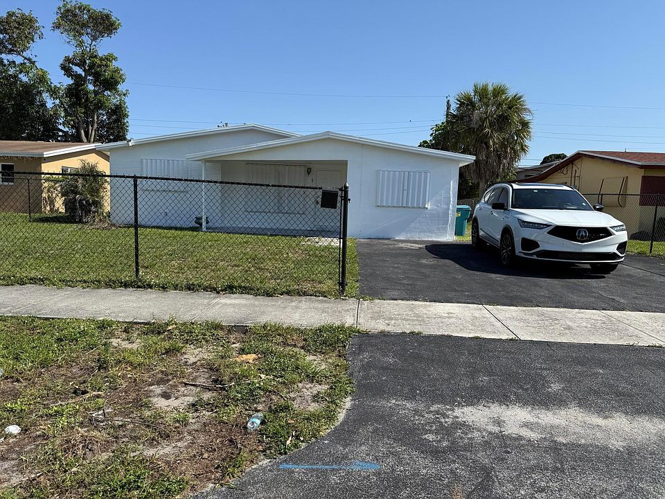 1st image of 3740 NW 9th Street
