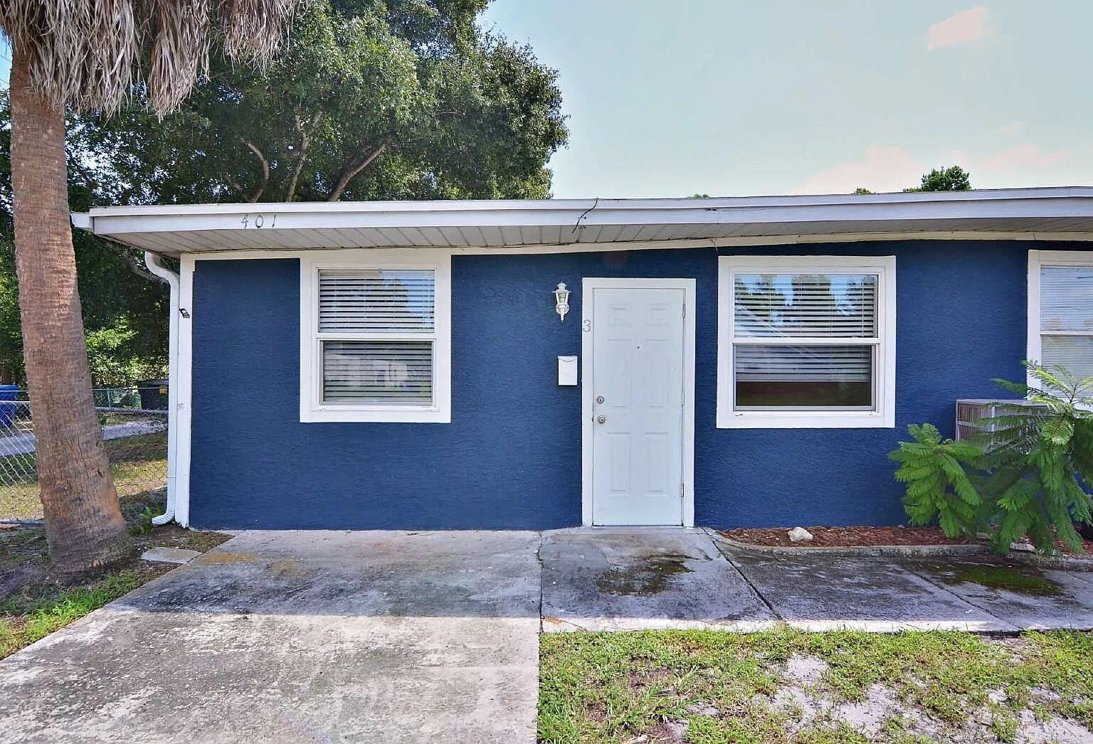 2 bed, 1.0 bath, 600 sqft, $1,595 — Photo 2