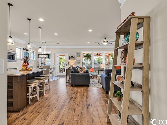 3rd image of 6530 Anterselva Dr.