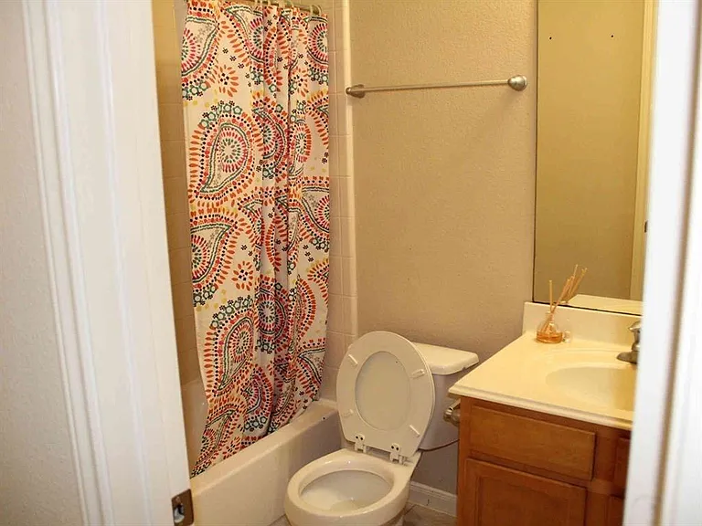 7310 Northfork Dr — Photo 16