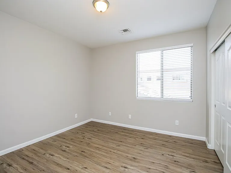 4091 E Carriage Way — Photo 10