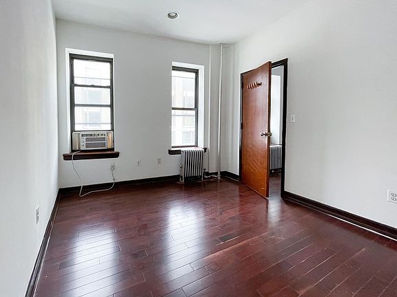 3rd image of 80 Kenmare St #17