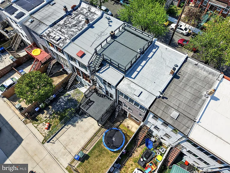 1118 Chicago St SE — Photo 21